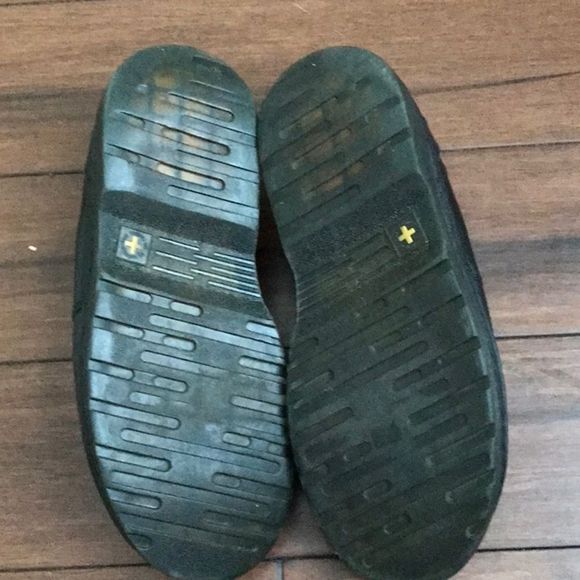 Mens DR Martens Tevin slip on shoes size 10 wide. Black in color main image 4